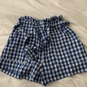 Blue plaid highwaisted shorts